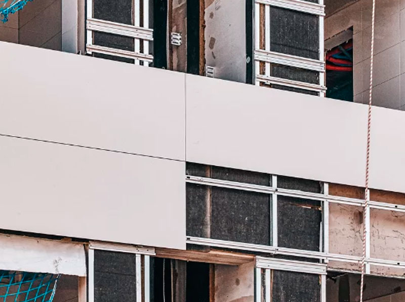 Venta de productos para instalación de fachadas ventiladas en España